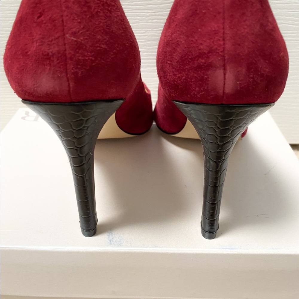 BRAND NEW Ann Taylor Burgundy Siren Suede Kenzie Pump Size 10 - Picture 3 of 5